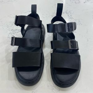 Dr. Martens Unisex Gryphon Gladiator Sandal